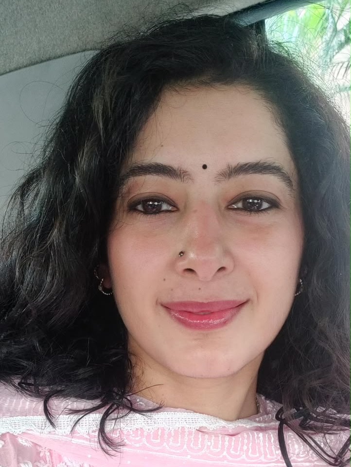 Portrait of Anamika Rawlani.